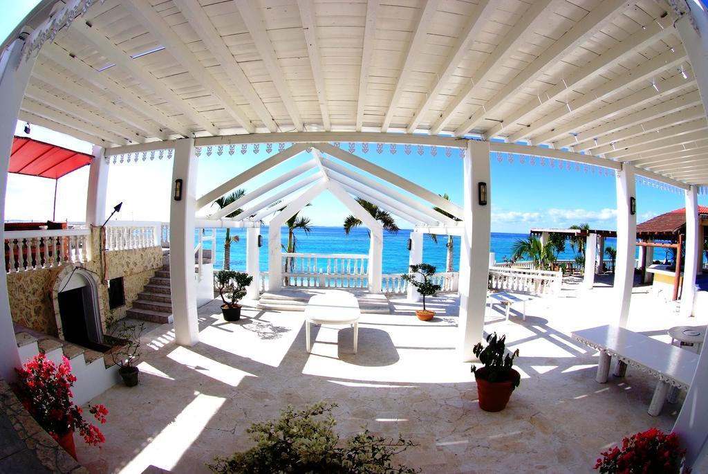 Morimar Resort Hotel Yomitan Exteriör bild