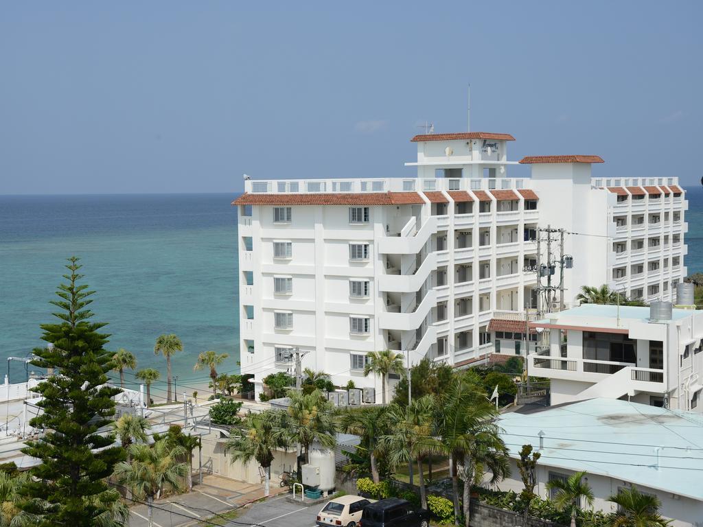 Morimar Resort Hotel Yomitan Exteriör bild