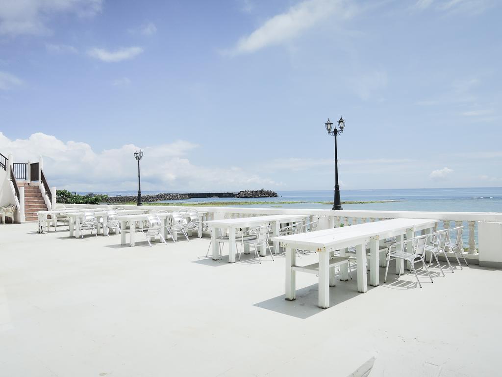 Morimar Resort Hotel Yomitan Exteriör bild
